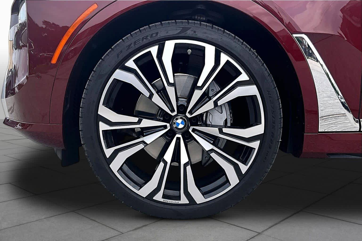 Used 2026 BMW X7 xDrive40i AWD/4WD image 10