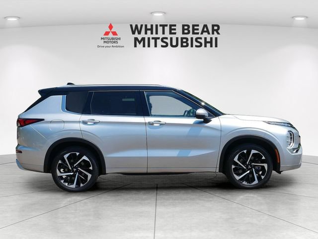 Used 2024 Mitsubishi Outlander SEL AWD/4WD image 6