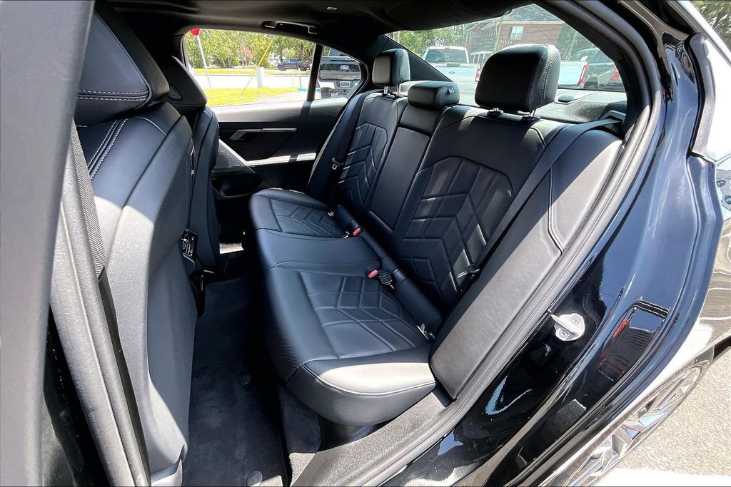 Used 2026 BMW 530i RWD image 19