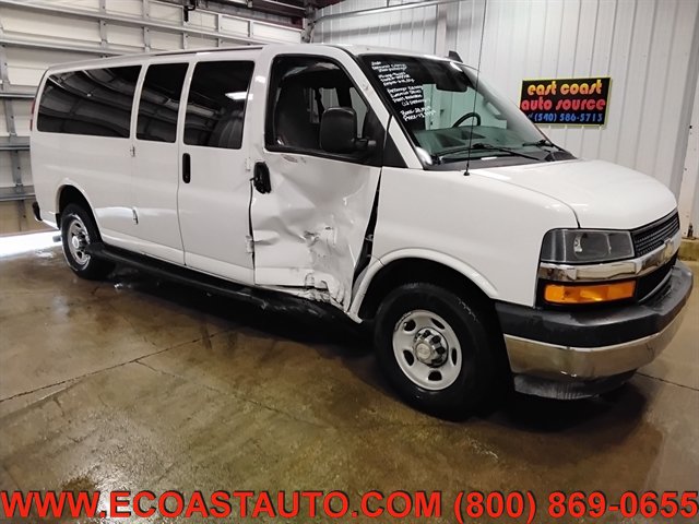 Used 2020 Chevrolet Express 3500 LT w/ LT Preferred Equipment Group RWD image 1
