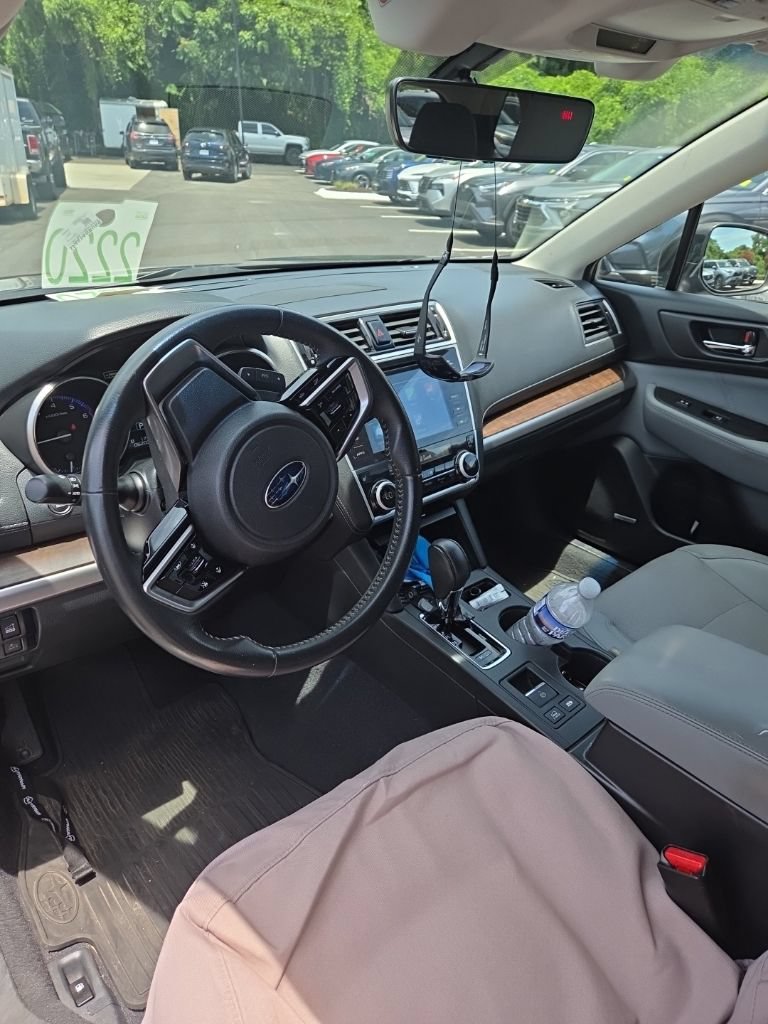 Used 2018 Subaru Outback 2.5i Limited AWD/4WD image 7
