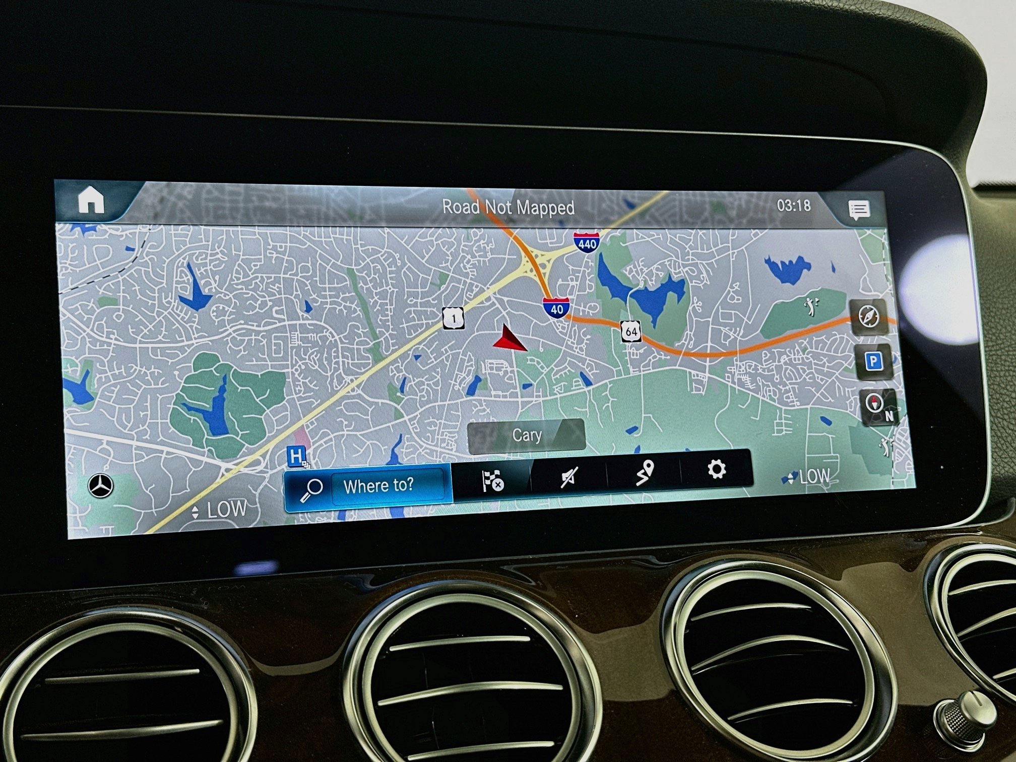 Used 2023 Mercedes-Benz E 350 4MATIC Sedan image 22