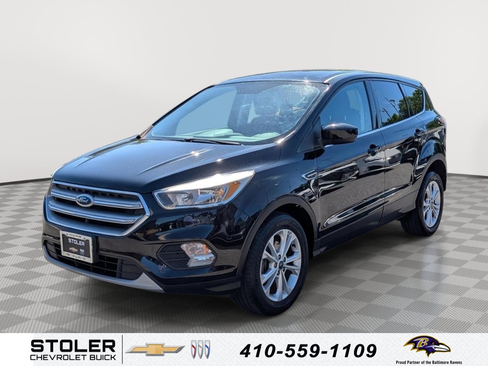 Used 2017 Ford Escape SE FWD video 1
