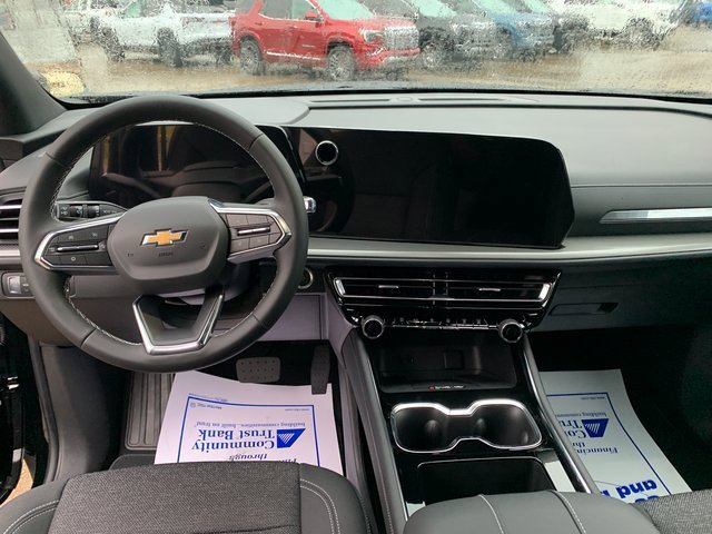 New 2026 Chevrolet Traverse LT image 11