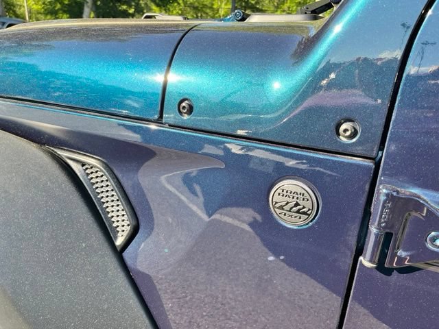Certified 2025 Jeep Wrangler Sport AWD/4WD image 10