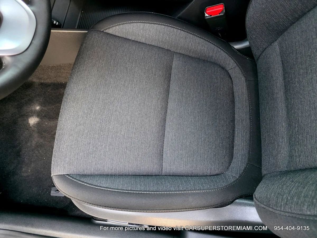 Used 2023 Hyundai Kona SEL FWD image 38