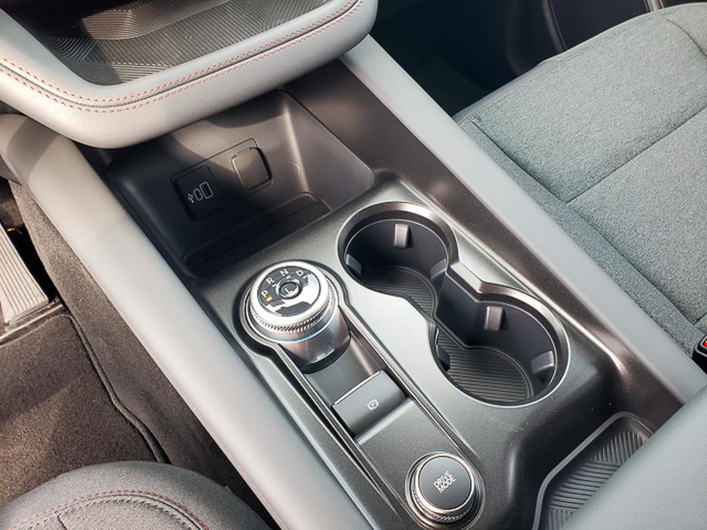 New 2026 Ford Explorer Active image 8