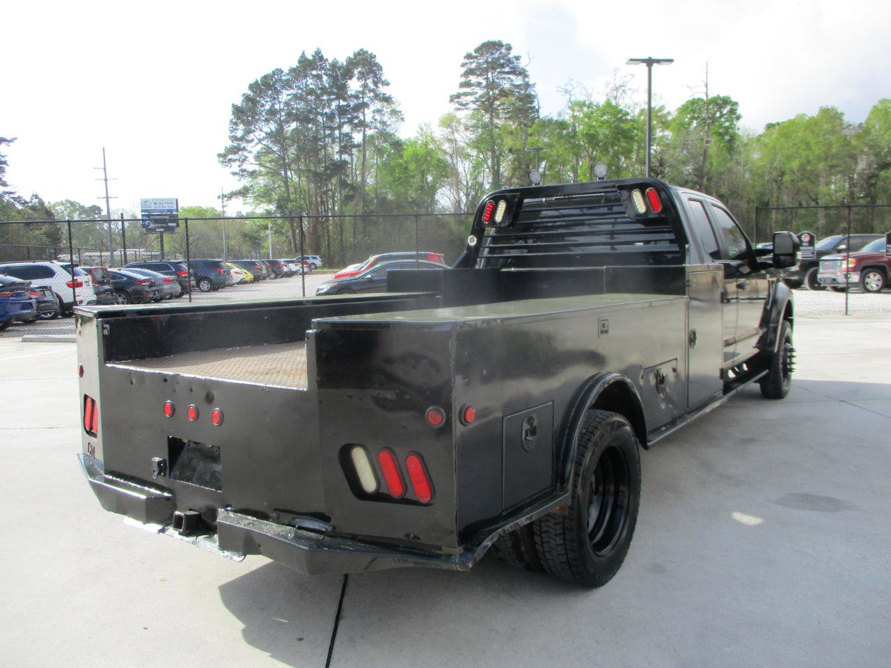 Used 2018 Ford F450 XL w/ Power Equipment Group image 7