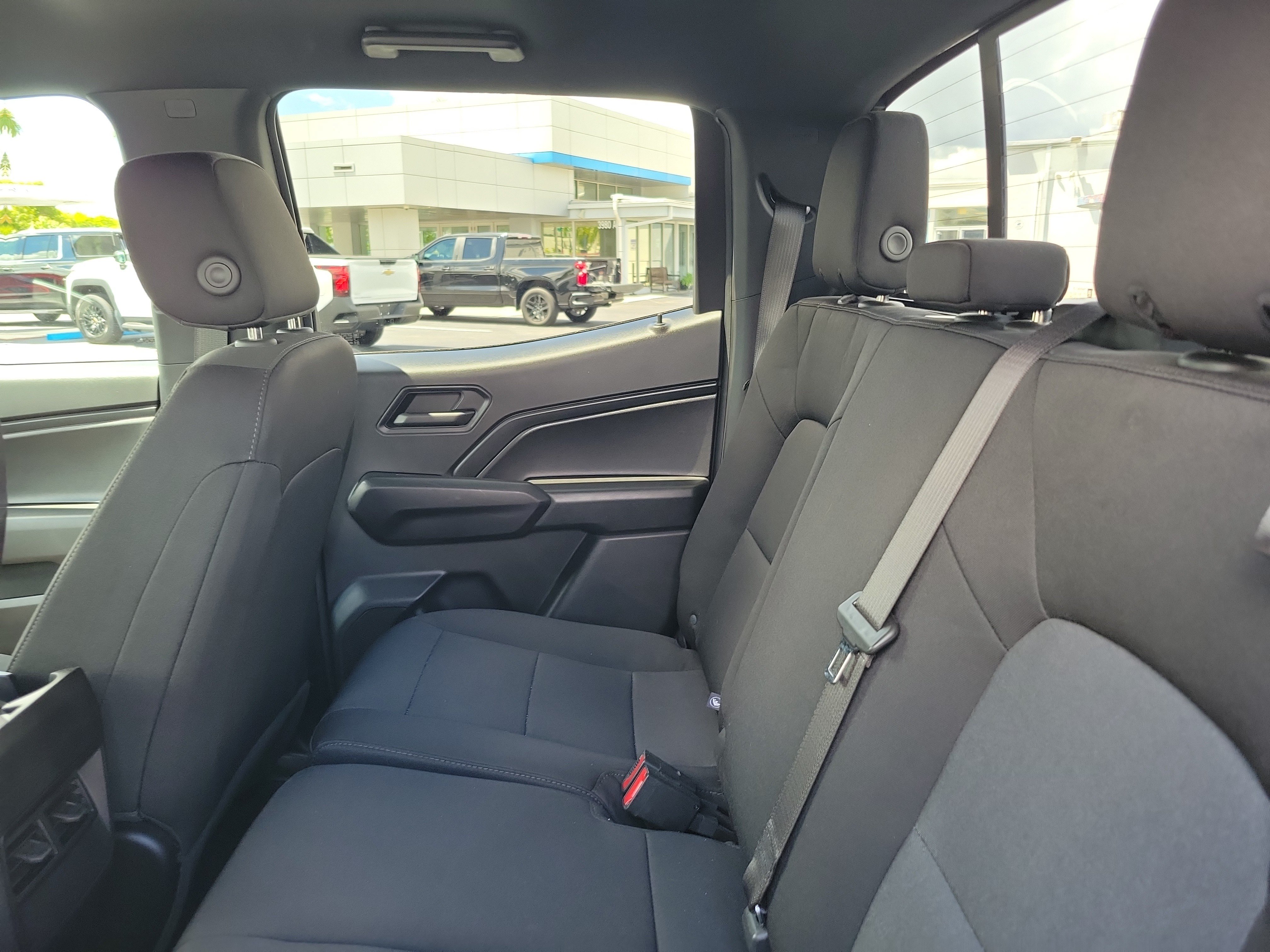 Used 2024 Chevrolet Colorado Trail Boss AWD/4WD image 10