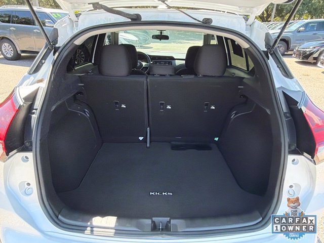 Certified 2023 Nissan Kicks SR FWD image 14