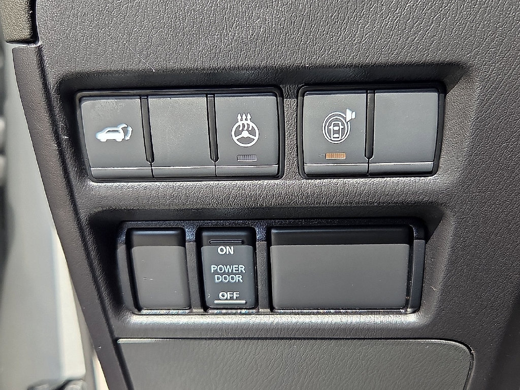 Used 2024 Nissan Armada SL w/ Captain's Chairs Package RWD image 21