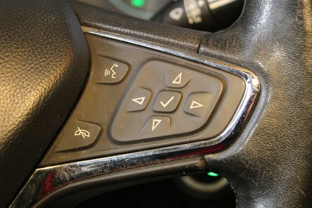 Used 2018 Chevrolet Cruze Premier FWD image 21