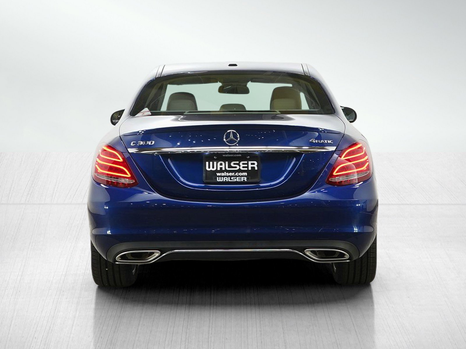 Used 2017 Mercedes-Benz C 300 4MATIC Sedan image 4