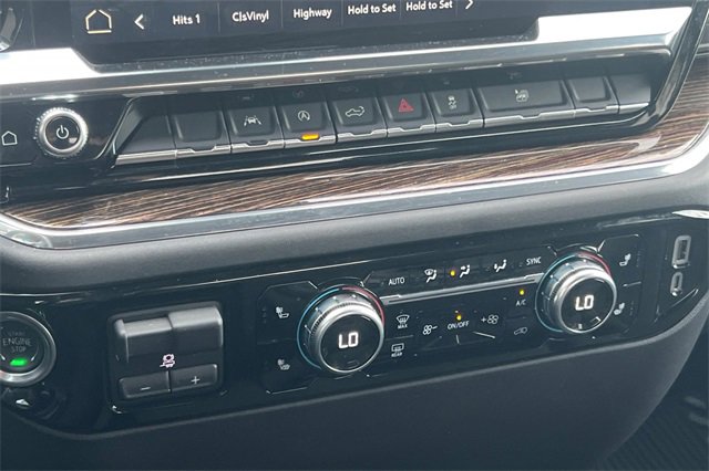 Used 2025 GMC Sierra 1500 Elevation image 27