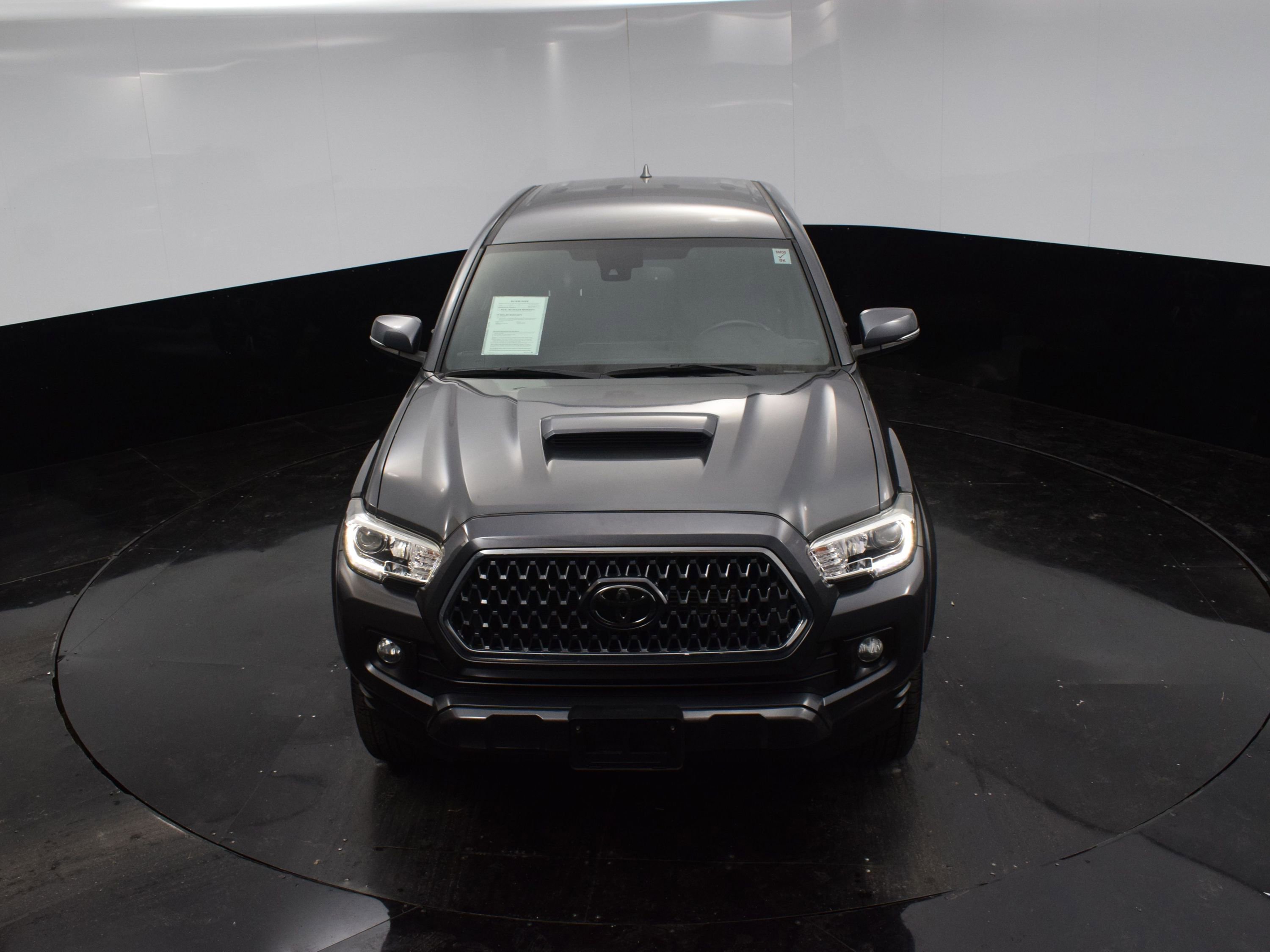 Used 2019 Toyota Tacoma SR5 image 24