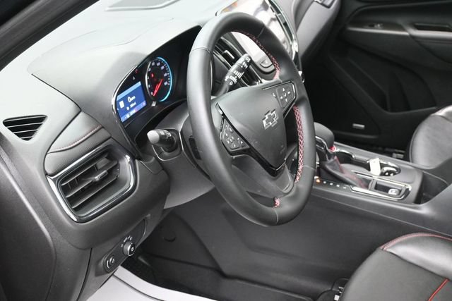 Used 2023 Chevrolet Equinox RS w/ RS Leather Package FWD image 15
