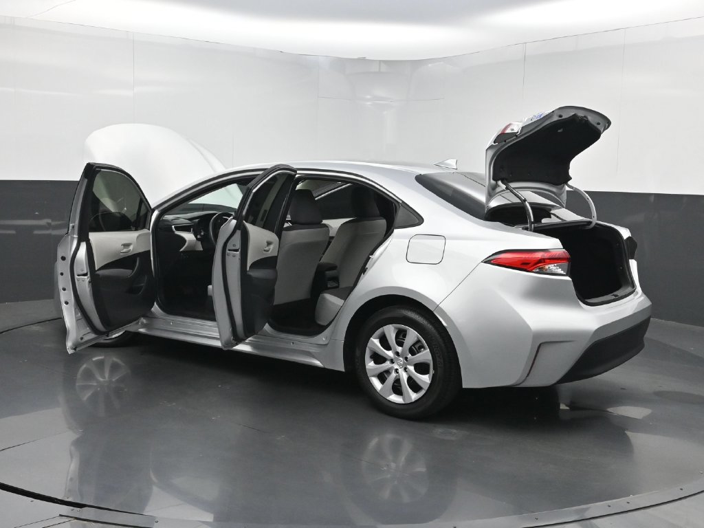 Used 2024 Toyota Corolla LE FWD image 36
