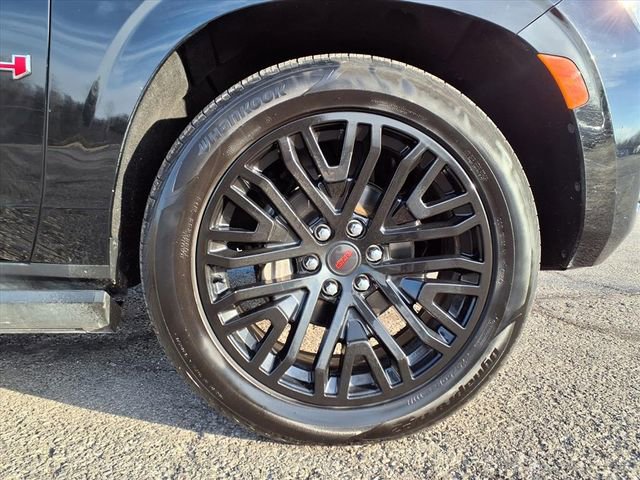 Used 2021 GMC Yukon AT4 w/ AT4 Premium Plus Package image 48