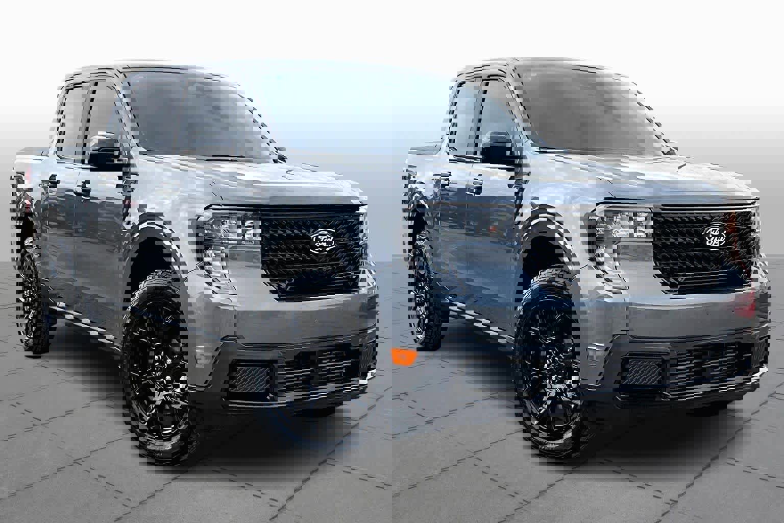 Used 2025 Ford Maverick XLT w/ XLT Luxury Package image 2