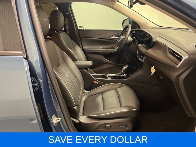 Used 2024 Buick Encore GX Avenir w/ Avenir Convenience Package AWD/4WD image 23