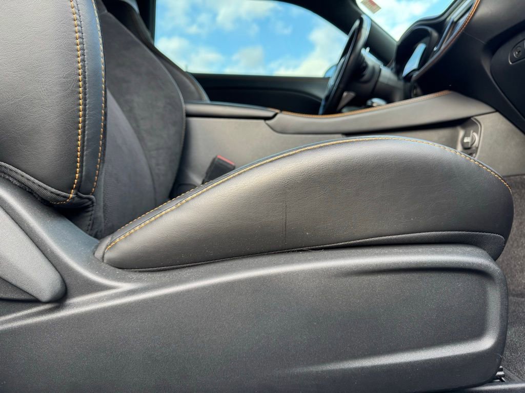 Used 2022 Dodge Challenger GT w/ Plus Package image 12