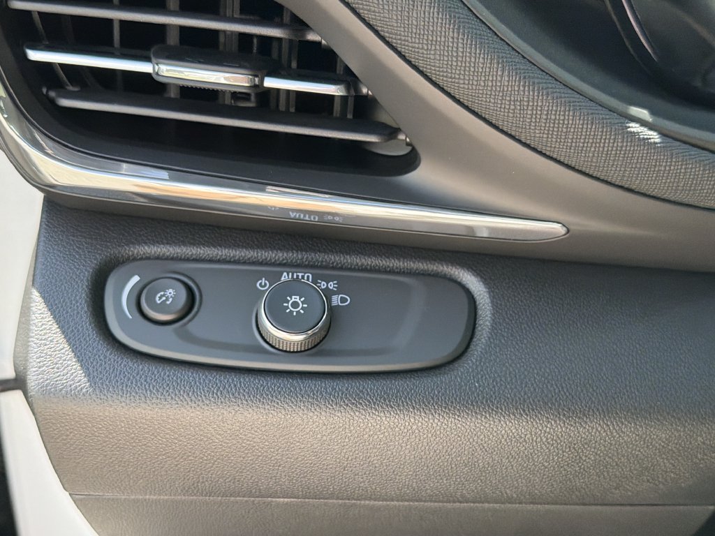 New 2026 Buick Envista Sport Touring w/ Convenience I Package FWD image 30