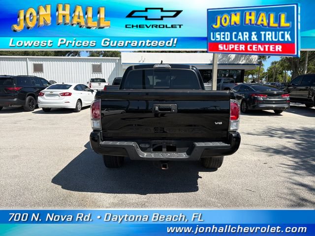 Used 2022 Toyota Tacoma TRD Sport w/ Technology Package RWD image 8