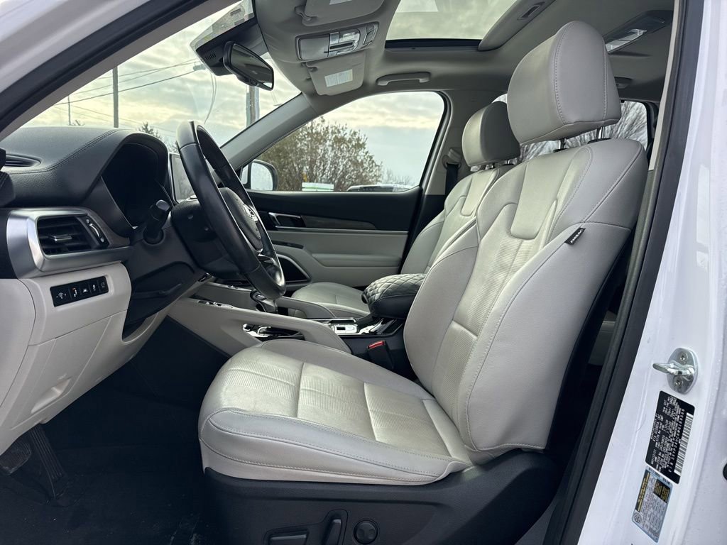 Used 2021 Kia Telluride EX w/ EX Premium Package image 36