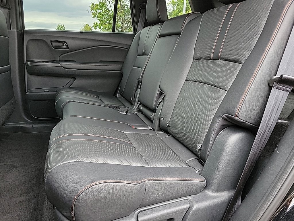 Used 2023 Honda Passport TrailSport image 10