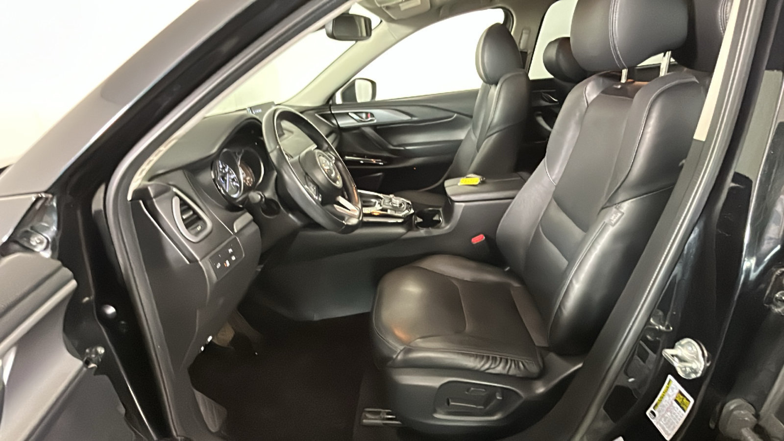 Used 2020 MAZDA CX-9 Touring w/ Touring Premium Package AWD/4WD image 14