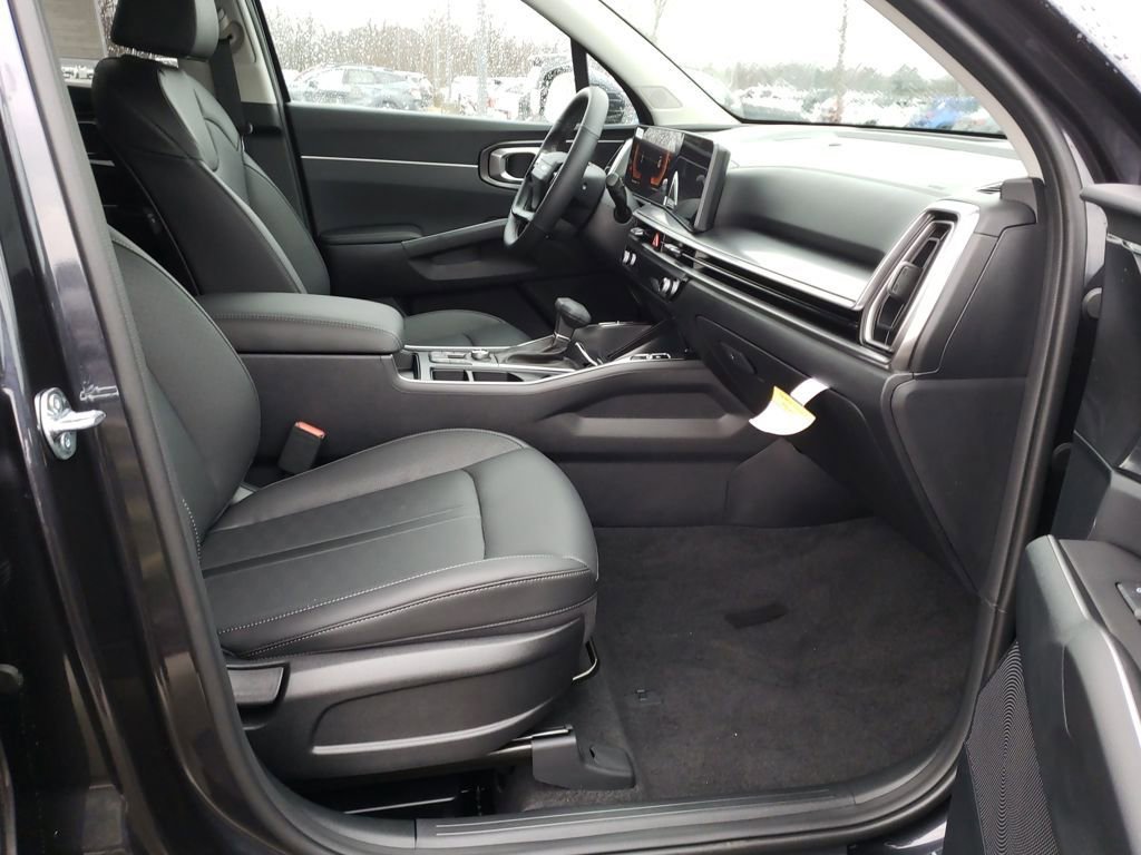 New 2026 Kia Sorento S image 18