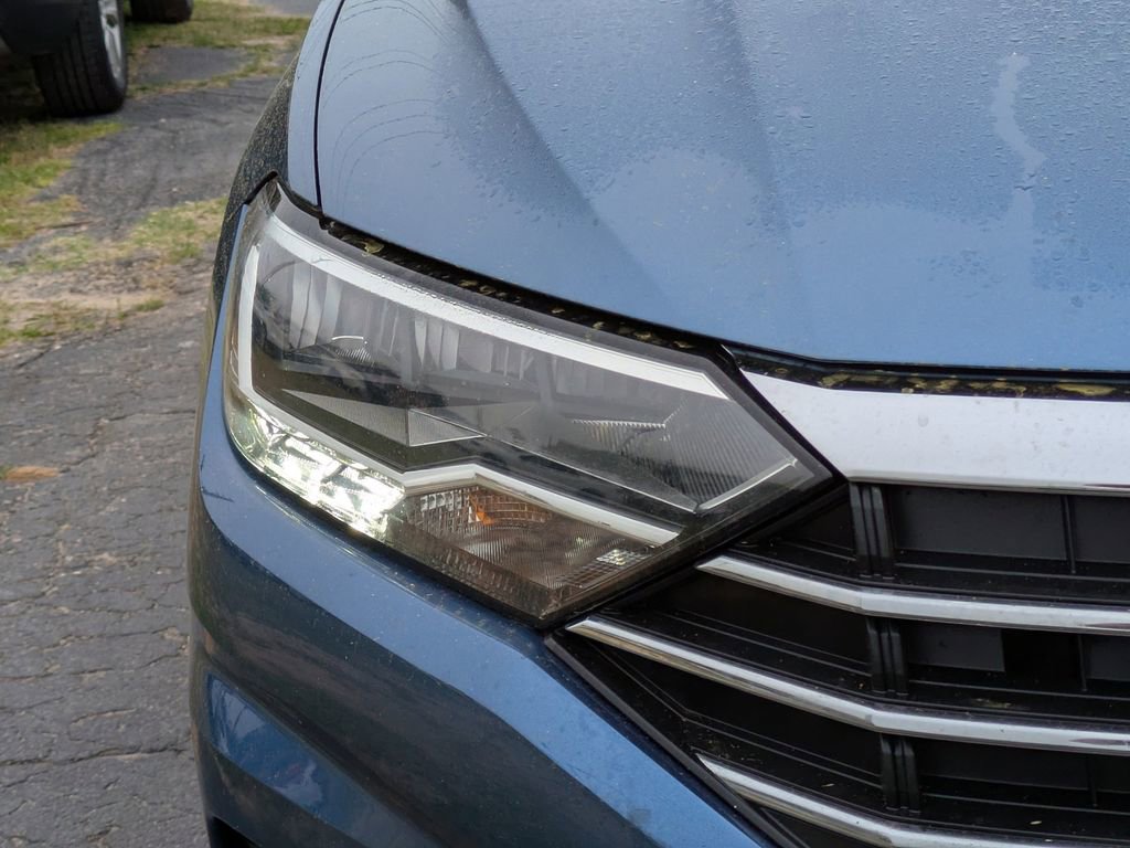 Used 2021 Volkswagen Jetta S w/ Driver Assistance Package image 10
