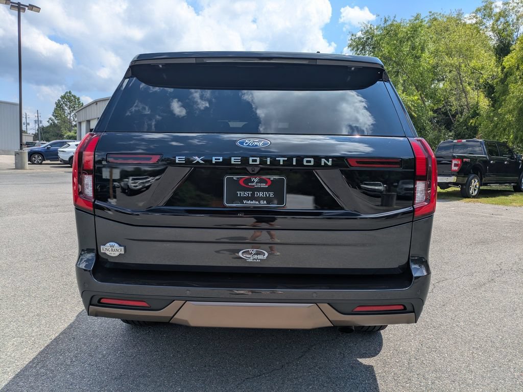Used 2025 Ford Expedition King Ranch AWD/4WD image 5