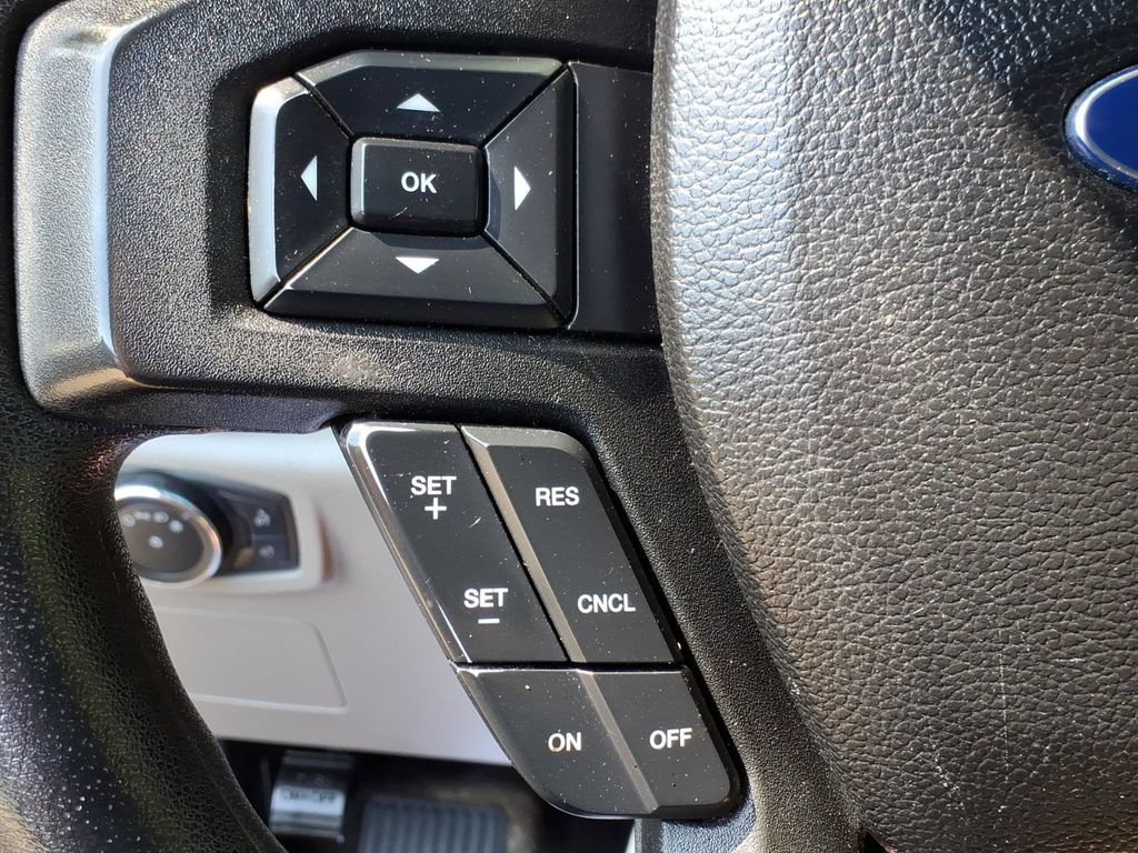 Used 2015 Ford F150 XLT AWD/4WD image 17