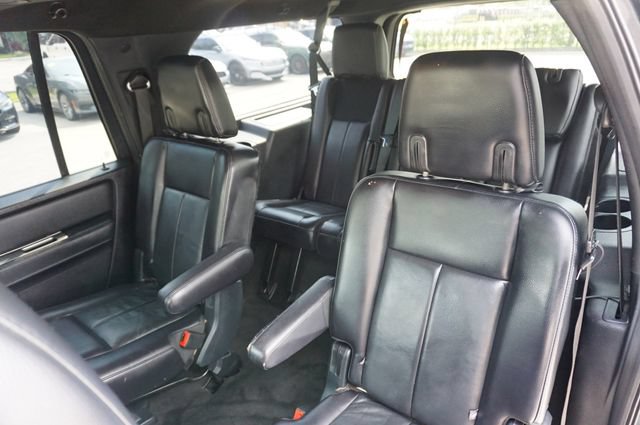 Used 2017 Ford Expedition EL XLT w/ Equipment Group 201A RWD image 25