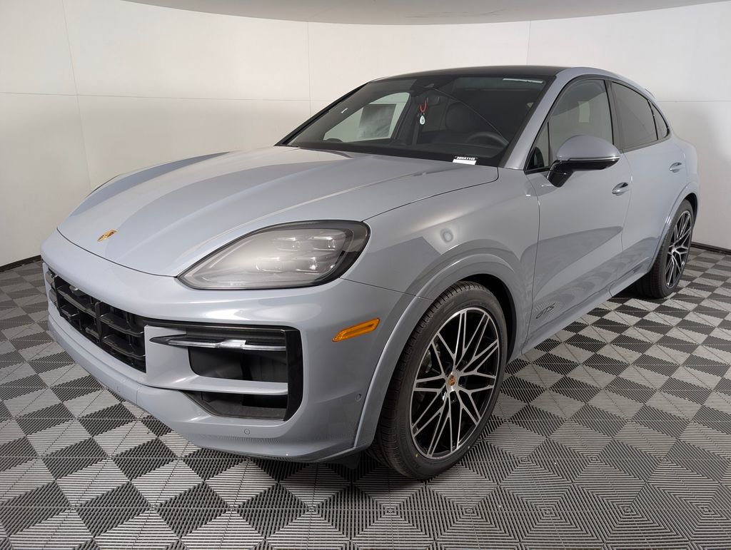 New 2026 Porsche Cayenne GTS image 1