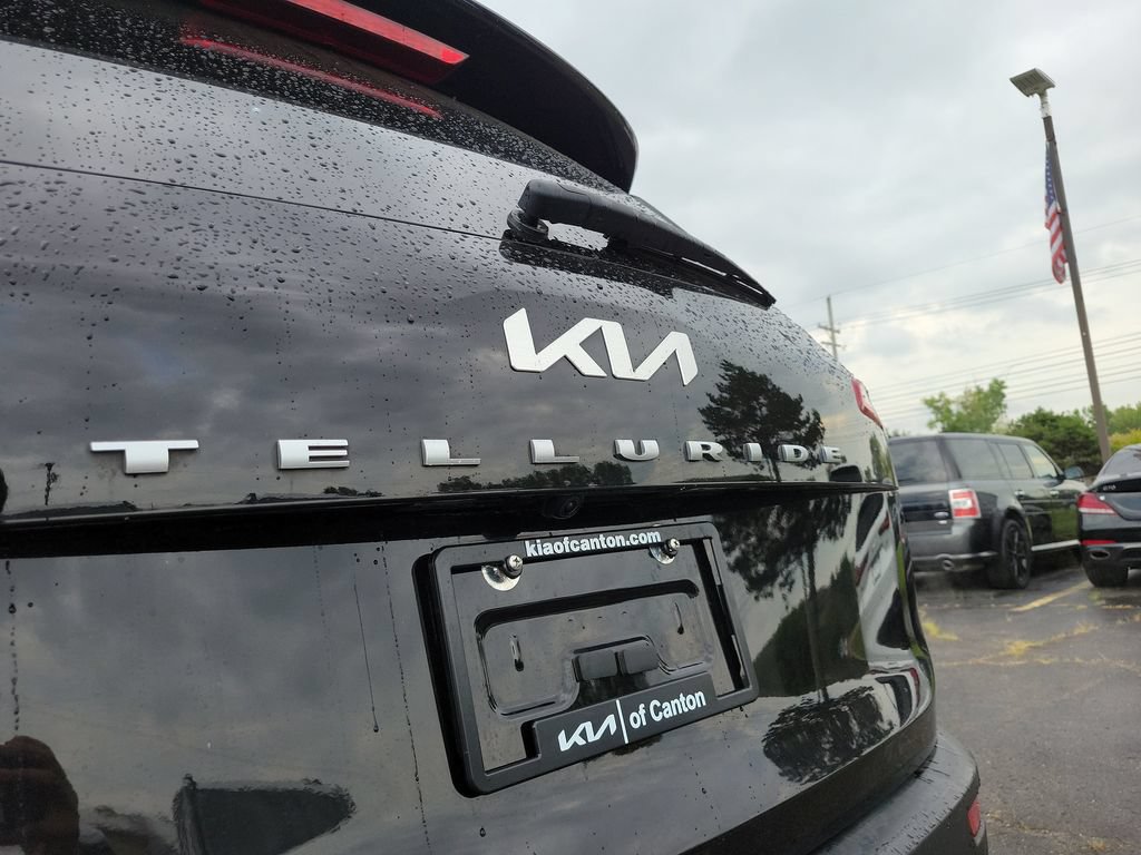 Certified 2022 Kia Telluride S FWD image 28