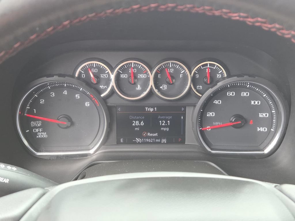 Used 2021 Chevrolet Suburban RST w/ Luxury Package AWD/4WD image 24