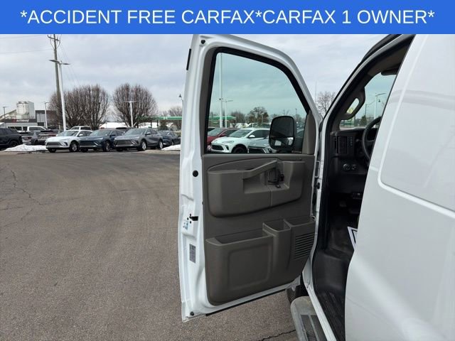 Used 2024 Chevrolet Express 2500 w/ Driver Convenience Package image 25