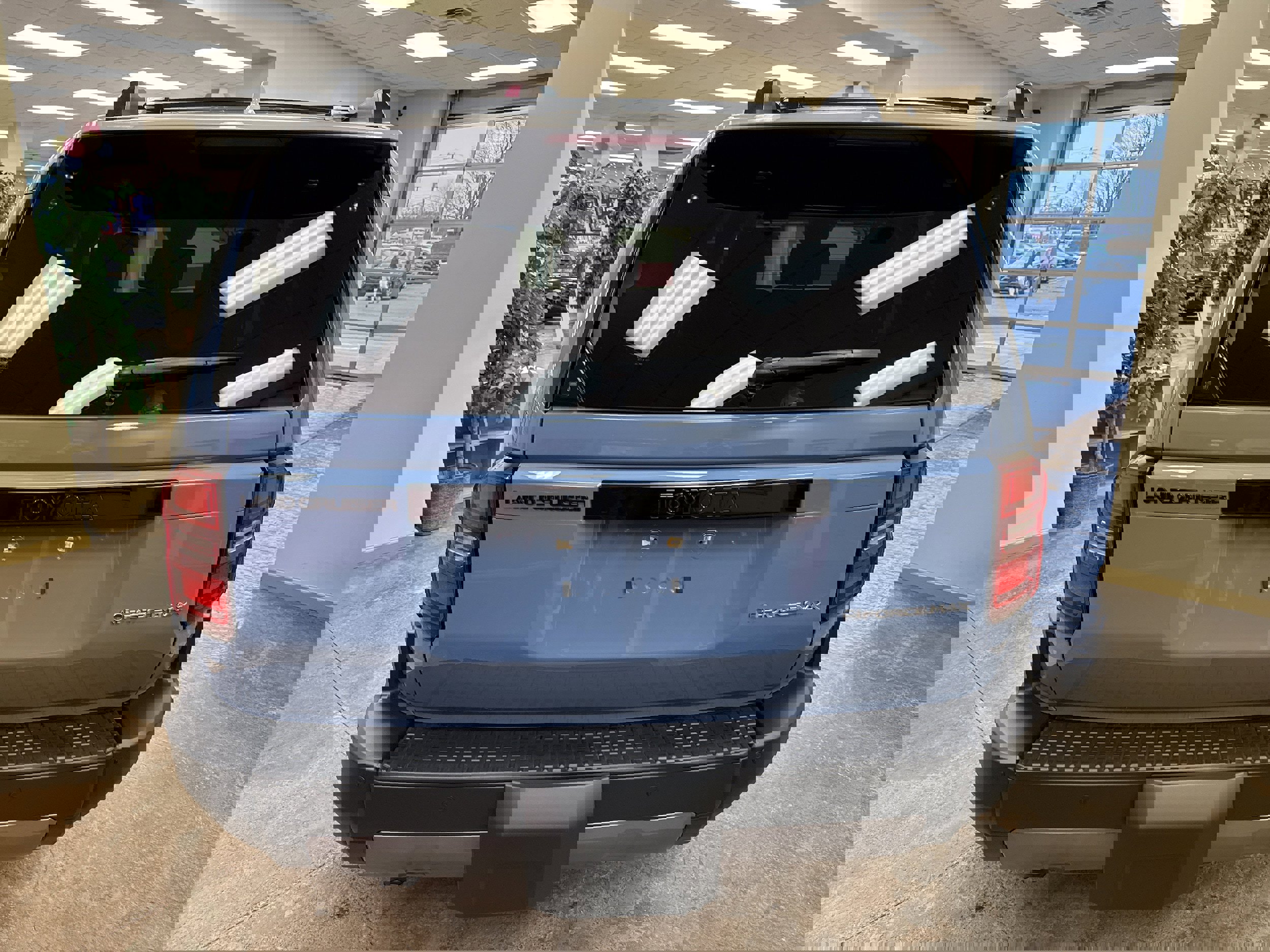 Used 2025 Toyota Land Cruiser w/ Premium Package image 13