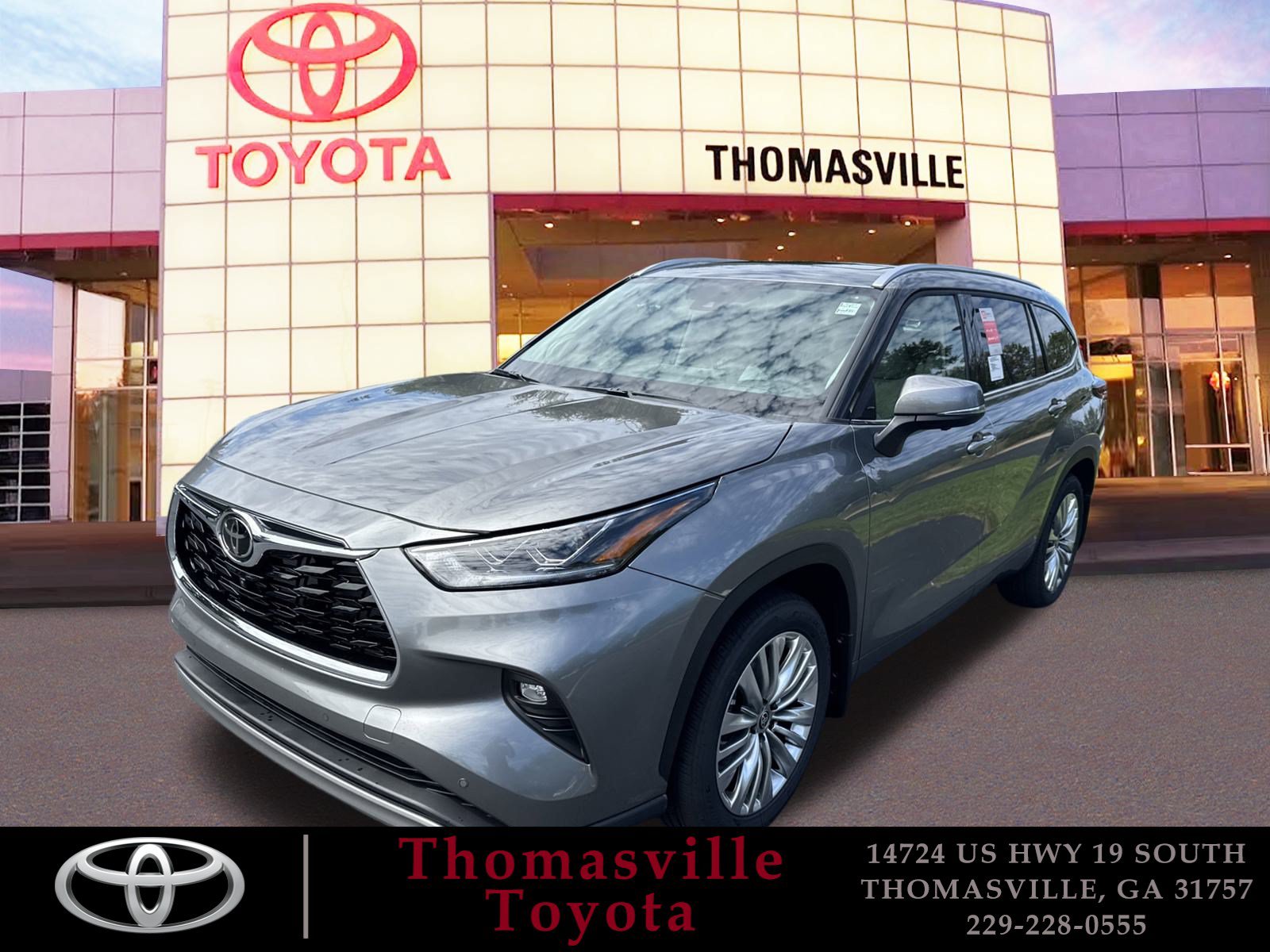 New 2025 Toyota Highlander Platinum AWD/4WD image 1