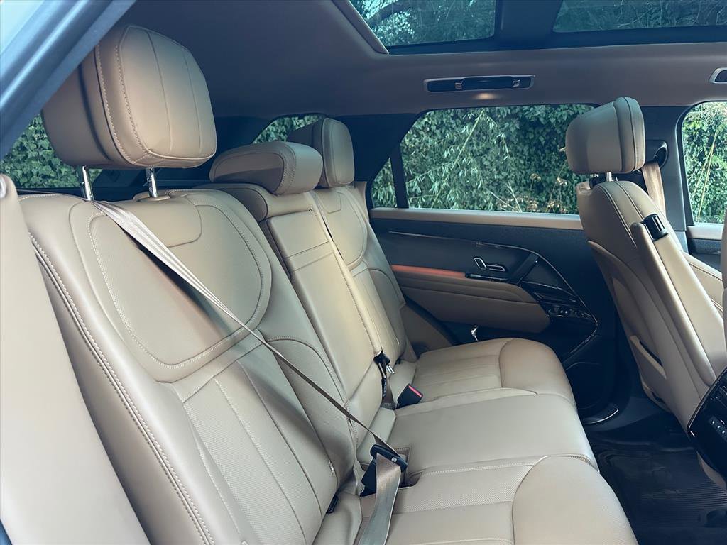 Used 2023 Land Rover Range Rover Sport SE image 24