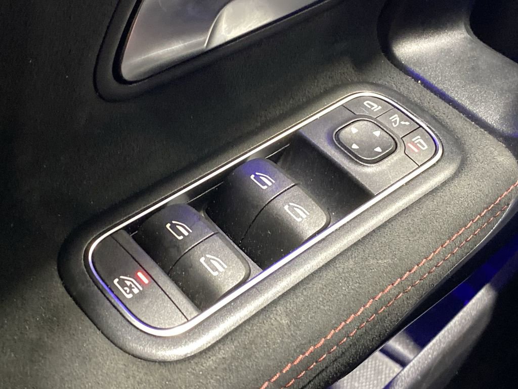 Certified 2021 Mercedes-Benz A 220 4MATIC image 9