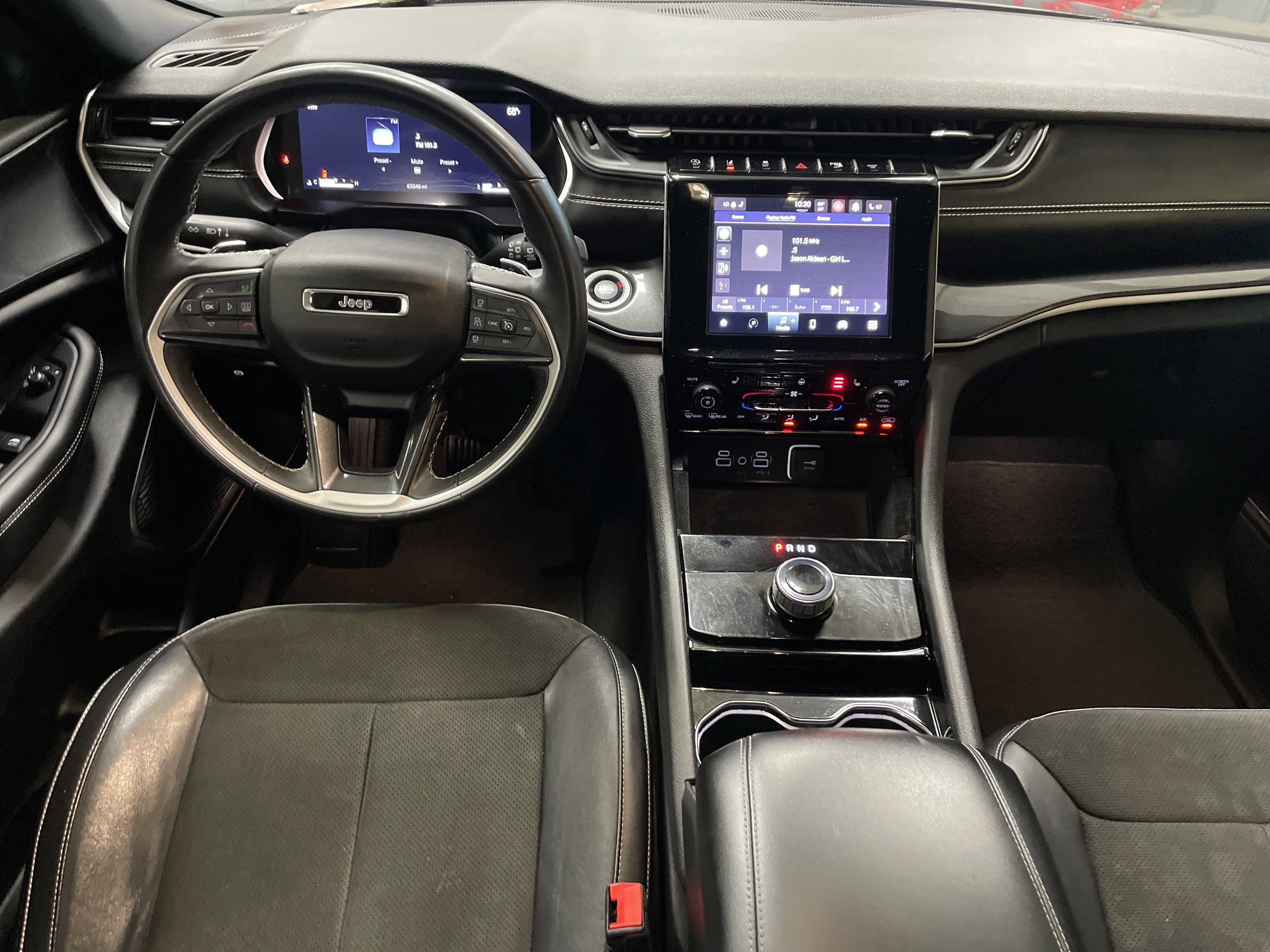 Used 2022 Jeep Grand Cherokee Altitude RWD image 30