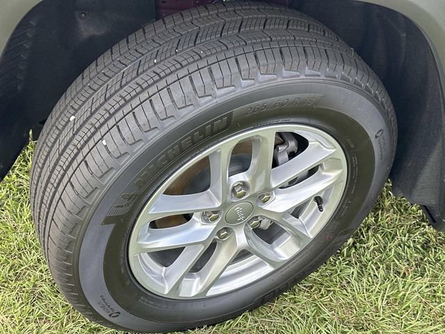 New 2025 Jeep Grand Cherokee Laredo X w/ Luxury Tech Group I image 23