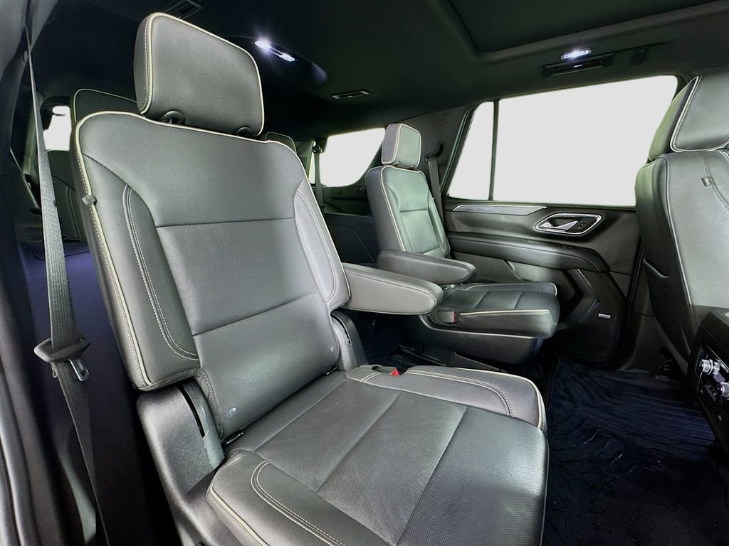 Used 2023 GMC Yukon SLT image 31