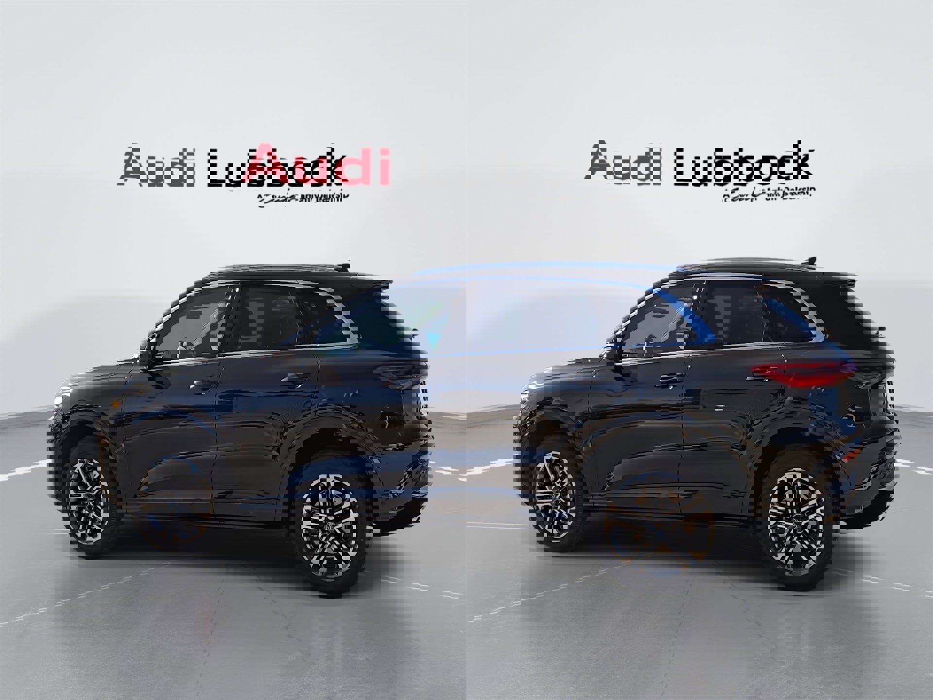 Used 2025 Audi Q5 Premium Plus w/ Premium Plus image 6