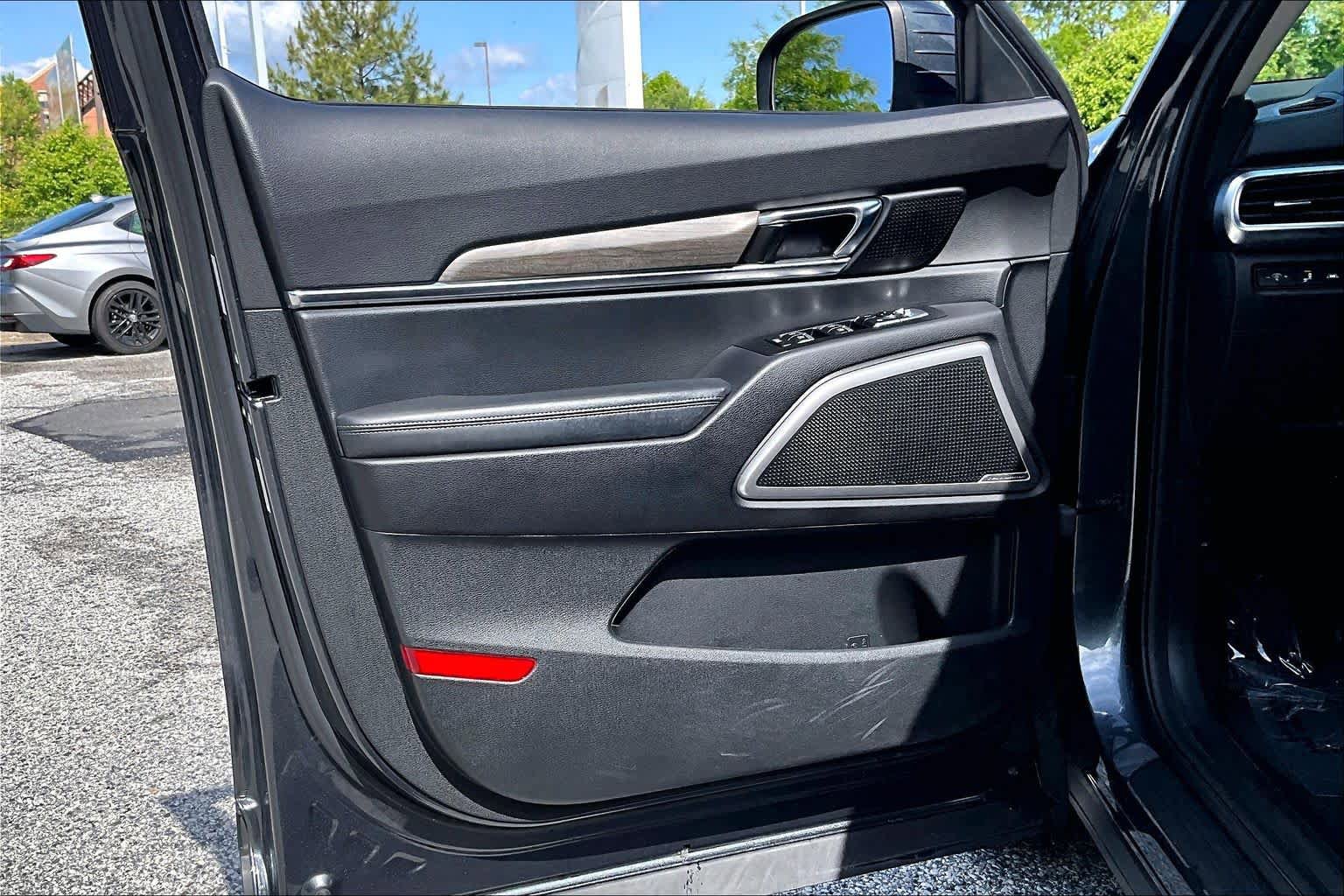 Used 2021 Kia Telluride EX w/ EX Premium Package AWD/4WD image 22