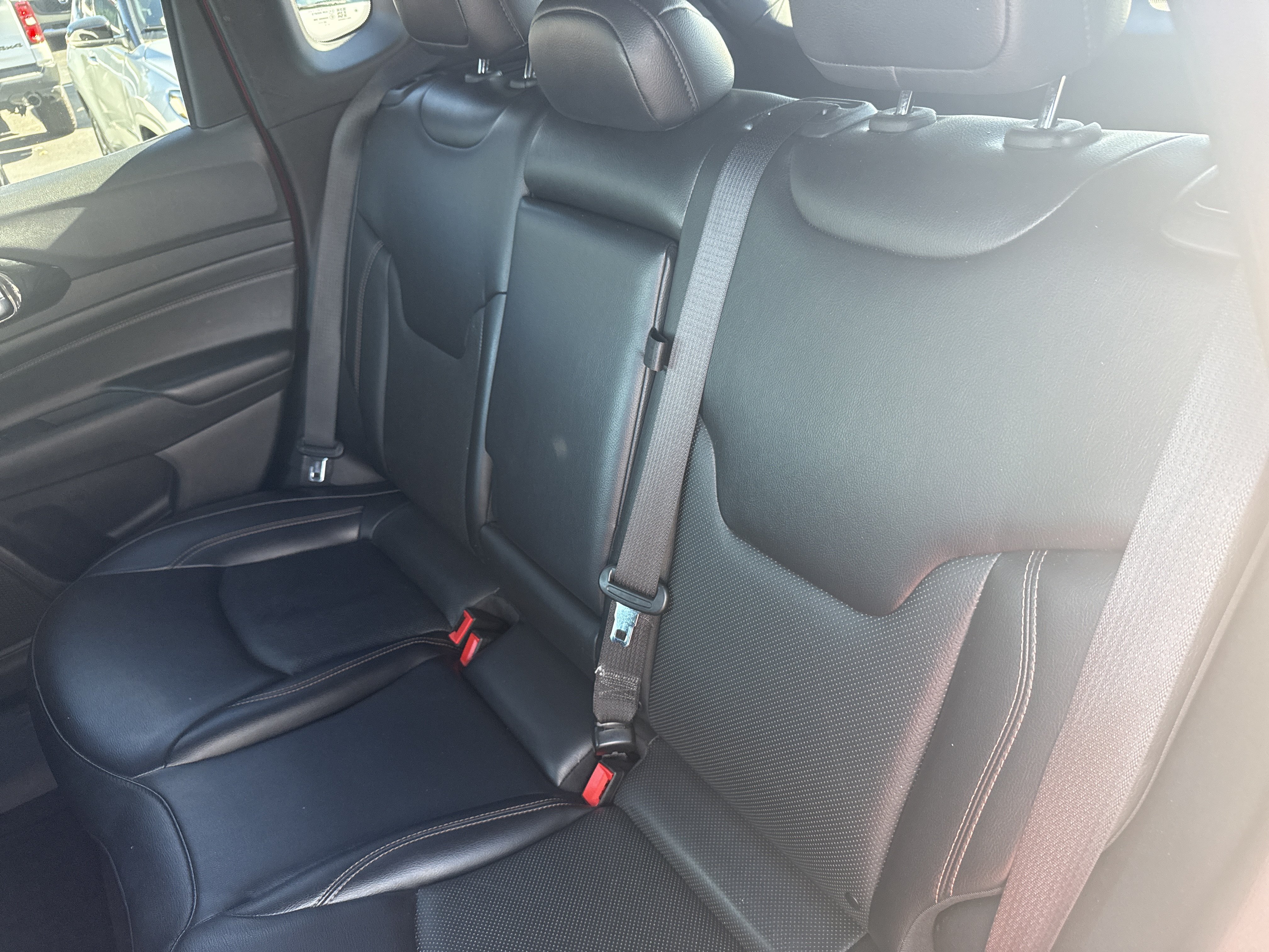 Used 2022 Jeep Compass Limited AWD/4WD image 15