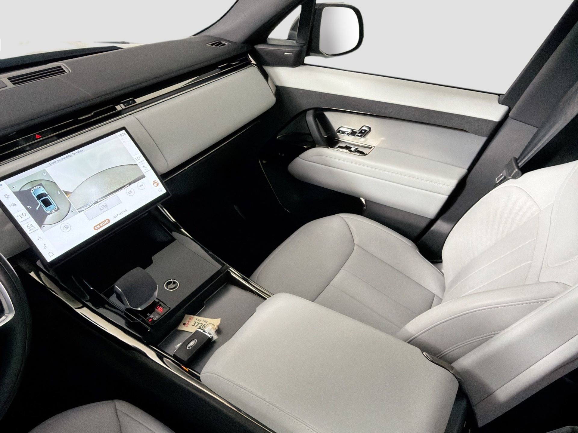 Certified 2024 Land Rover Range Rover Sport SE image 25